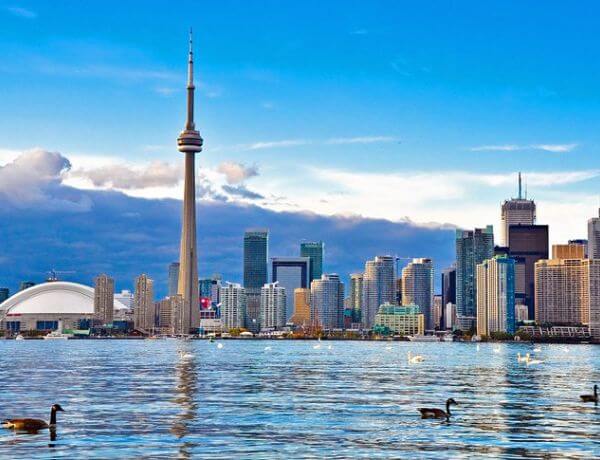 canada-ontario-toronto-cn-tower Canada